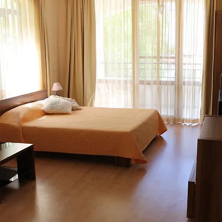 Apartament Solar Chateau Valon